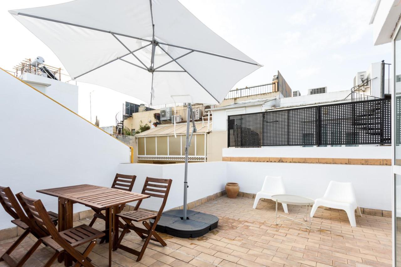 Apartamentos San Lorenzo เซบีญา ภายนอก รูปภาพ