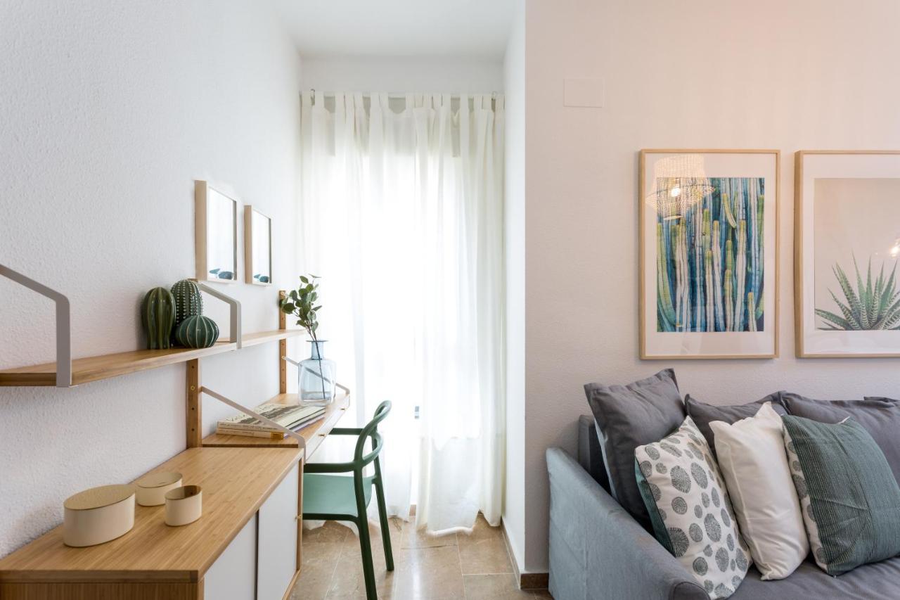 Apartamentos San Lorenzo เซบีญา ภายนอก รูปภาพ